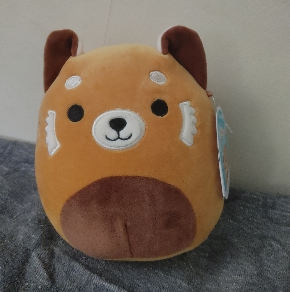 8" Squishmallow Seth The Red Panda